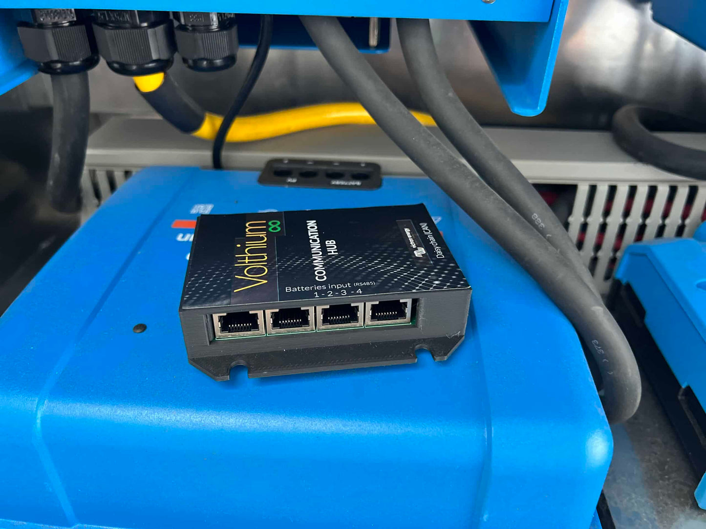 Victron Energy Hub