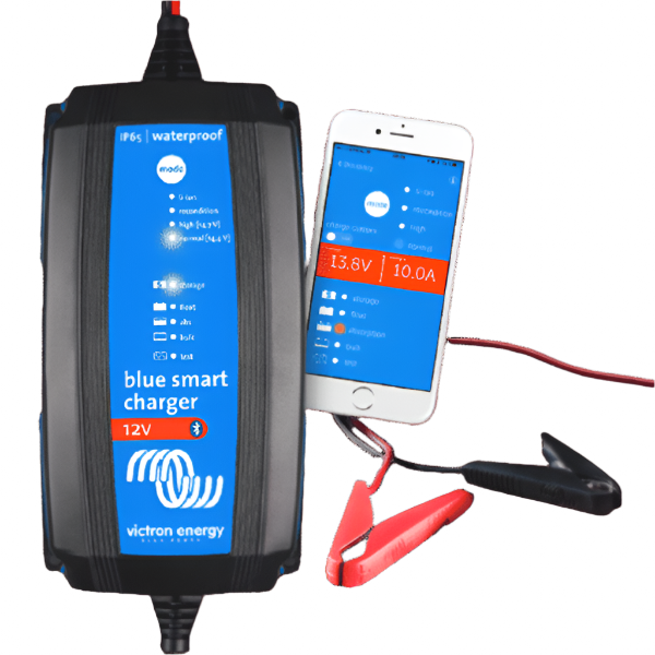 Blue Smart IP65 12V 15A Charge